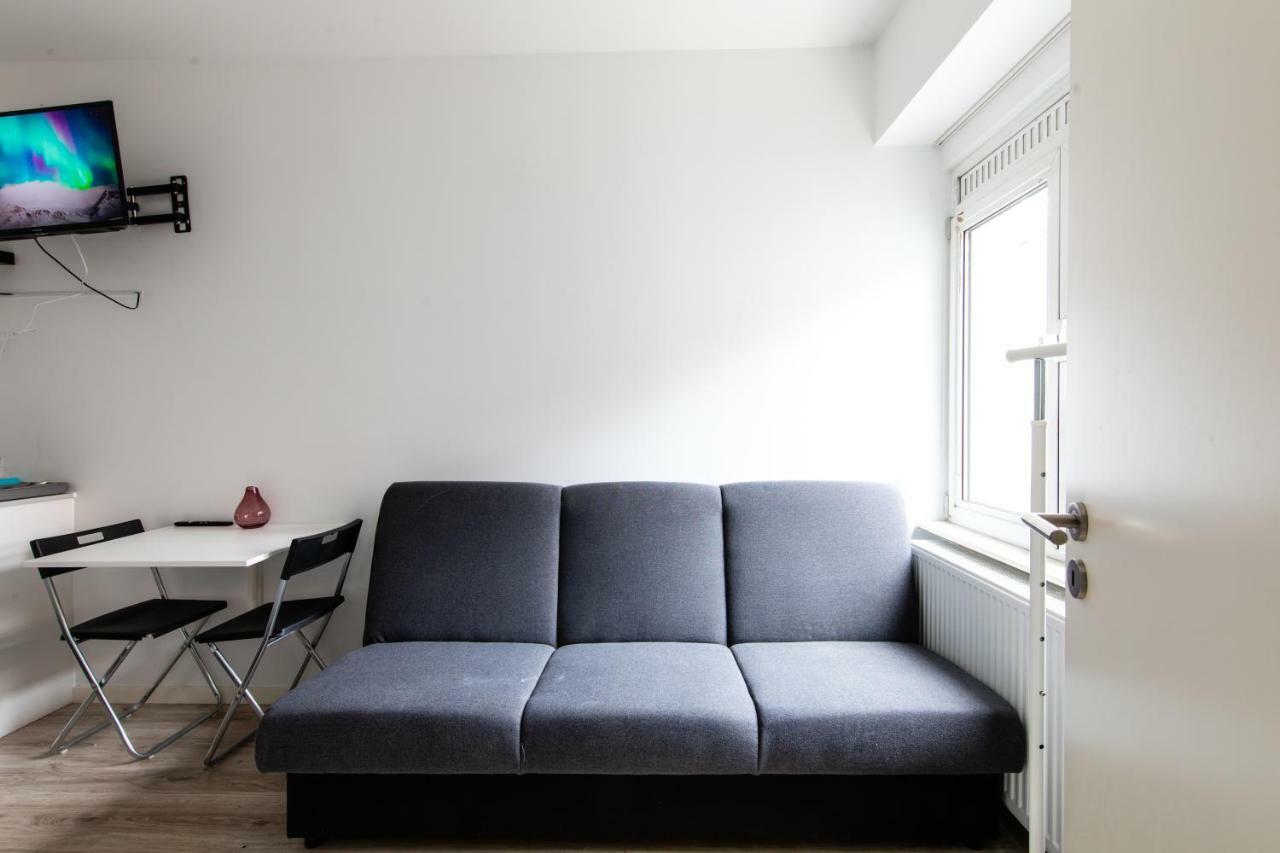 Flat In The Heart Of Antwerp Centrum Room photo