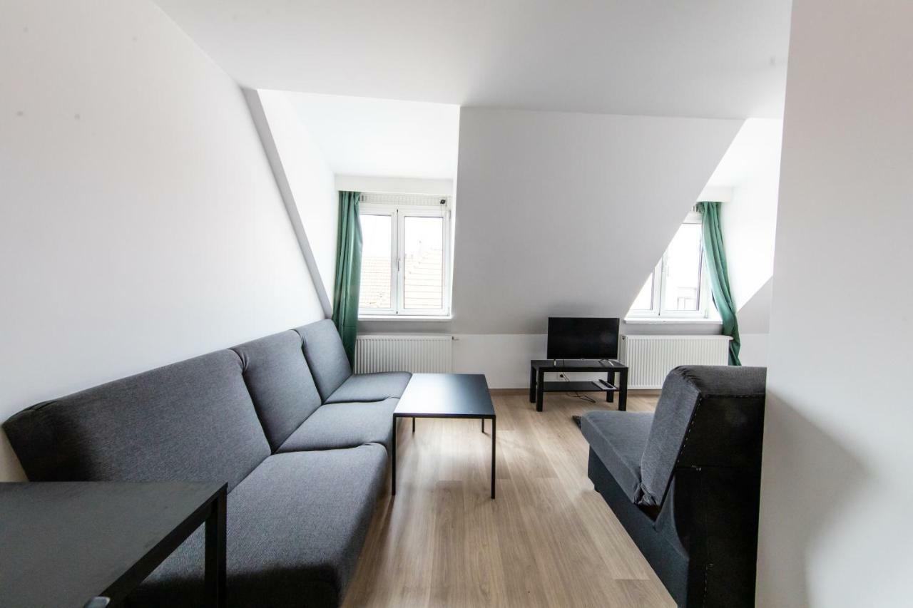 Flat In The Heart Of Antwerp Centrum Exterior photo